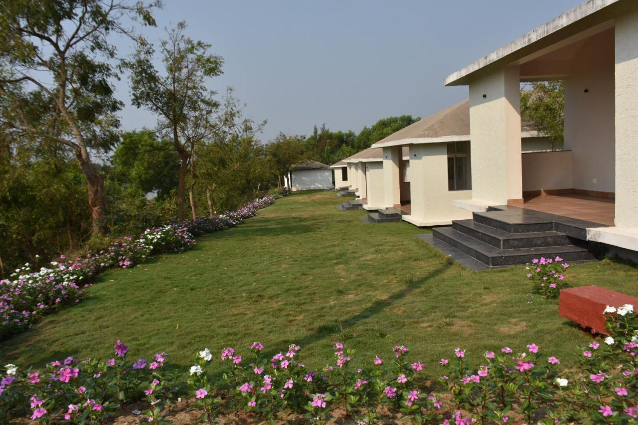 Samudra Resorts And Spa Purî Extérieur photo